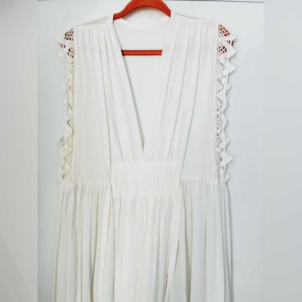 JEN'S PIRATE BOOTY Rio Wynwood Maxi Dress in Rio White - Picture 4 of 9